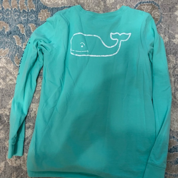 Vineyard vines tshirt - Picture 2 of 4